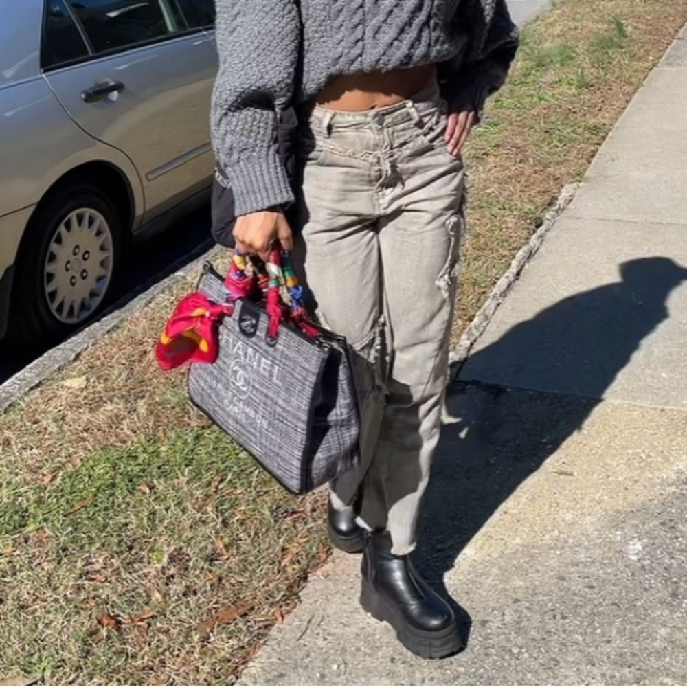 SHEIN grey star pants